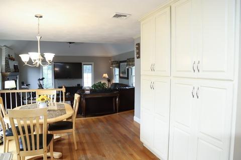 8 Madison Ave, Danvers, MA 01923 photo 8