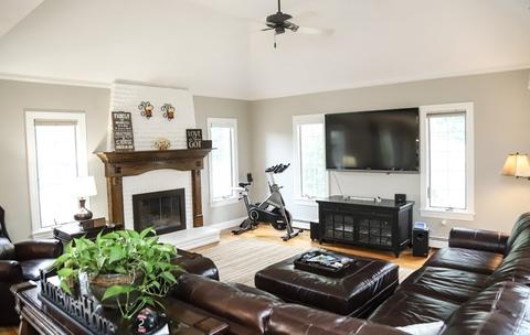 8 Madison Ave, Danvers, MA 01923 photo 17