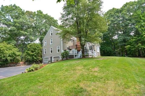 11 Daniels Rd, Mendon, MA 01756 photo 3