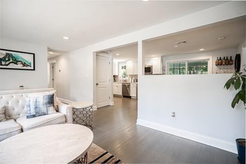 2 Hemlock Rd, North Reading, MA 01864 photo 5