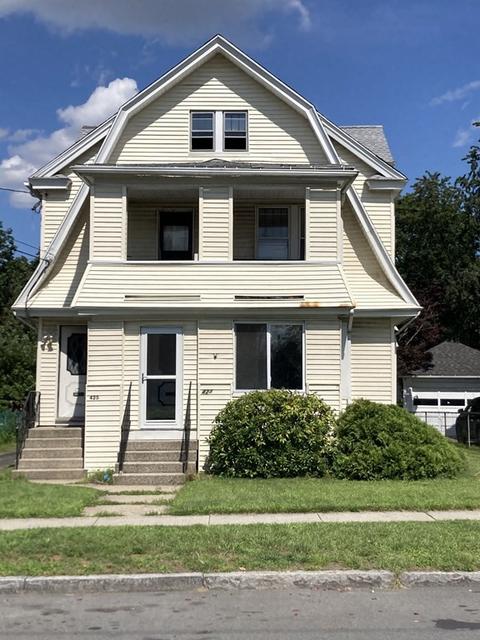 425 Springfield St, Chicopee, MA 01013 photo 1