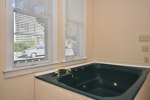160 High St, Webster, MA 01570 photo 20