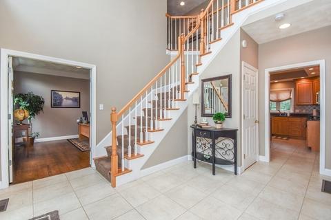 7 Lebel Rd, Danvers, MA 01923 photo 4