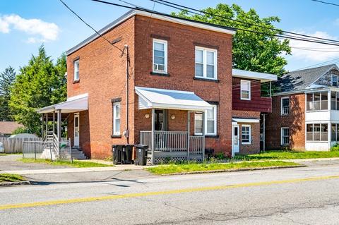 340 Montcalm St, Chicopee, MA 01020 photo 2