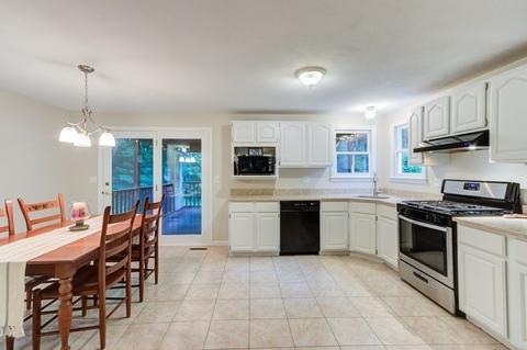 11 Merriam Way, Upton, MA 01568 photo 6