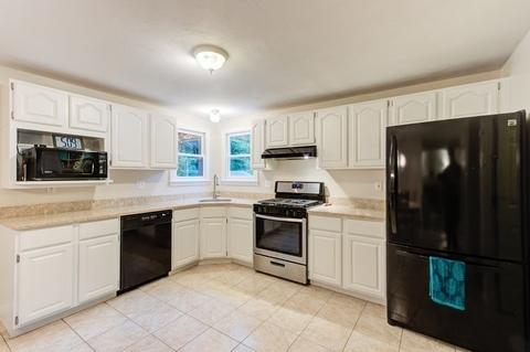 11 Merriam Way, Upton, MA 01568 photo 5