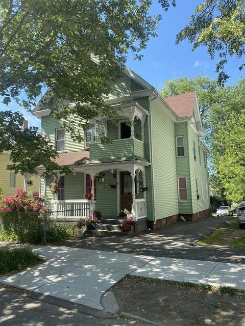 36 Vinton St, Springfield, MA 01104 photo 1