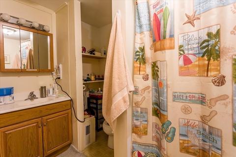 9 Pleasant St, Ware, MA 01082 photo 15