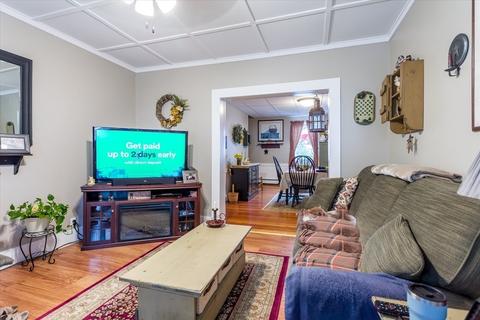 9 Pleasant St, Ware, MA 01082 photo 19
