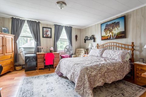 9 Pleasant St, Ware, MA 01082 photo 23