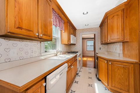 52 Pebble Ave, Winthrop, MA 02152 photo 21