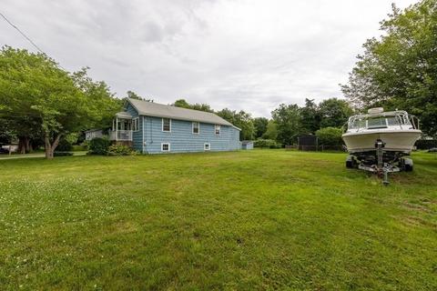 35 Babbitt St, Fairhaven, MA 02719 photo 5
