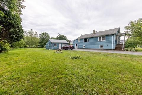 35 Babbitt St, Fairhaven, MA 02719 photo 3