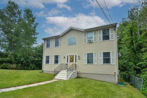 165 Mcmahon St, Fall River, MA 02721 photo 2