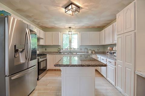 165 Mcmahon St, Fall River, MA 02721 photo 6