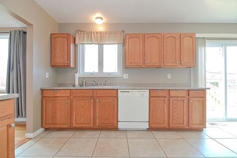 17 Michael St, Fall River, MA 02721 photo 13
