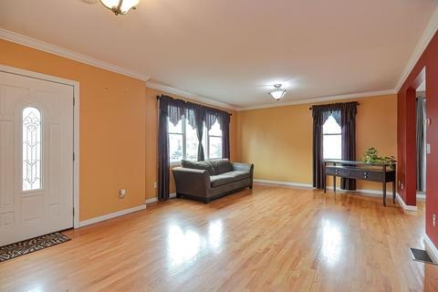 17 Michael St, Fall River, MA 02721 photo 5