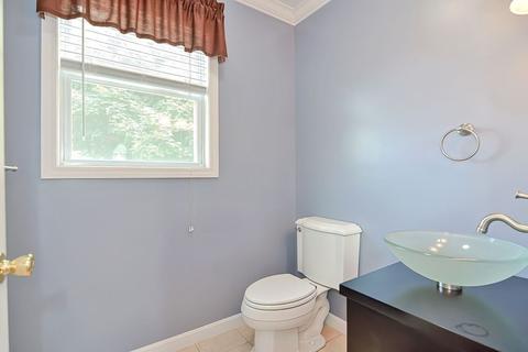 17 Michael St, Fall River, MA 02721 photo 16