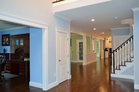 28 Whitehall Cir, Beverly, MA 01915 photo 20