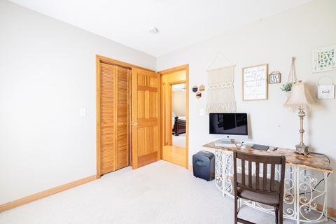 18 Ogden St, Chicopee, MA 01013 photo 25