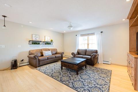 18 Ogden St, Chicopee, MA 01013 photo 9