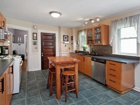 82 Cheever St, Milton, MA 02186 photo 11