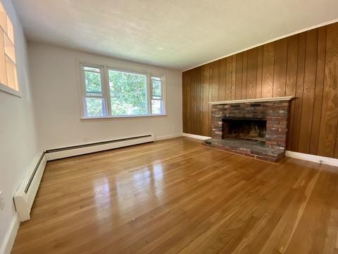 283 Ware St, Mansfield, MA 02048 photo 2