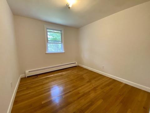 283 Ware St, Mansfield, MA 02048 photo 8