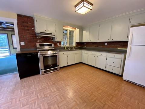 283 Ware St, Mansfield, MA 02048 photo 3