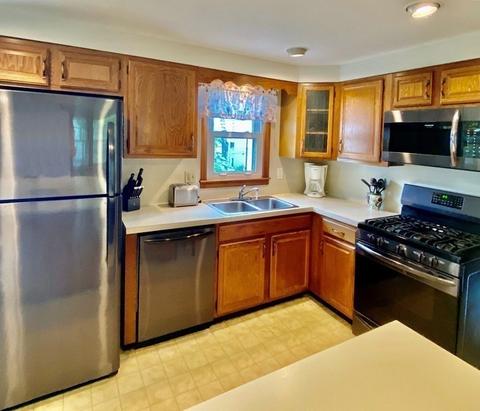 9 Thayer St, Worcester, MA 01603 photo 5