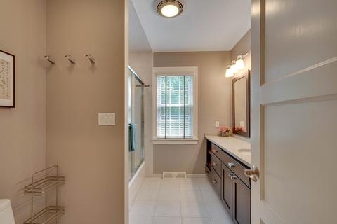 92 Pine St, Needham, MA 02492 photo 27