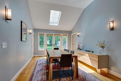 92 Pine St, Needham, MA 02492 photo 17
