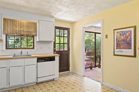 8 Eagle Dr, Franklin, MA 02038 photo 10