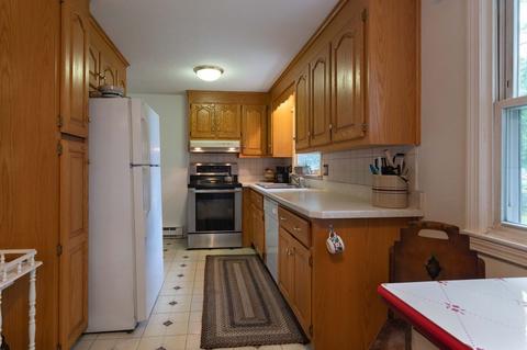 46 Morin Dr, Easthampton, MA 01027 photo 7