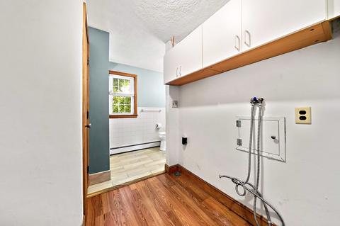104 West, Reading, MA 01867 photo 12