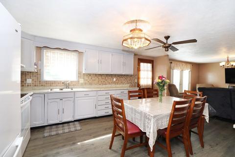 52 Gee, Gloucester, MA 01930 photo 6