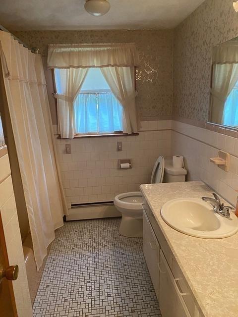 32 Jules St, Fall River, MA 02720 photo 6