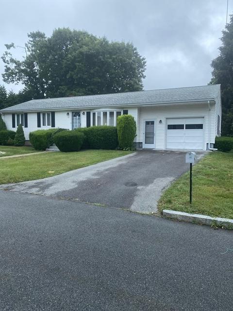 32 Jules St, Fall River, MA 02720 photo 1