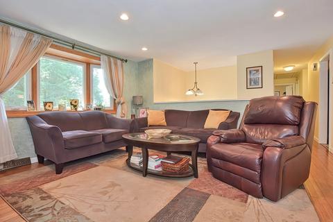 19 Simpson Dr, Framingham, MA 01701 photo 5