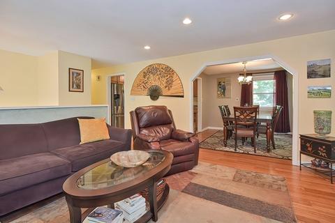 19 Simpson Dr, Framingham, MA 01701 photo 6