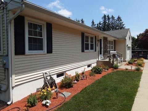 99 Zenith, Worcester, MA 01602 photo 2