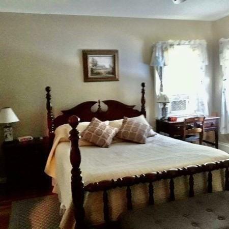 99 Zenith, Worcester, MA 01602 photo 9