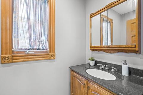 309 Hillside Ave, Needham, MA 02494 photo 10