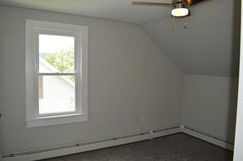 36 Upton St, Northbridge, MA 01534 photo 16