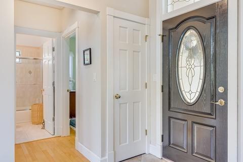 93 Sunset Cir, Mashpee, MA 02649 photo 2