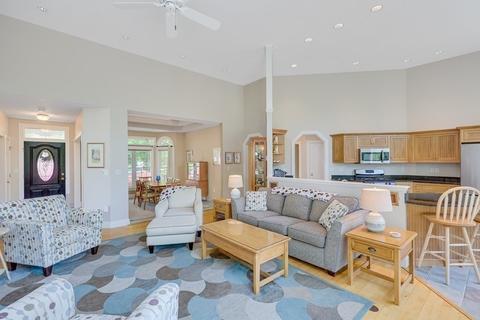 93 Sunset Cir, Mashpee, MA 02649 photo 5