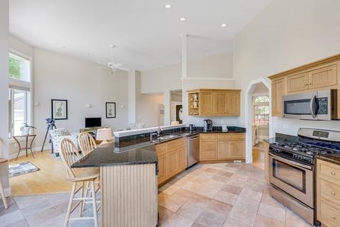 93 Sunset Cir, Mashpee, MA 02649 photo 9