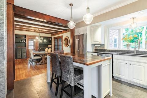 23 Walton Ln, Wakefield, MA 01880 photo 13