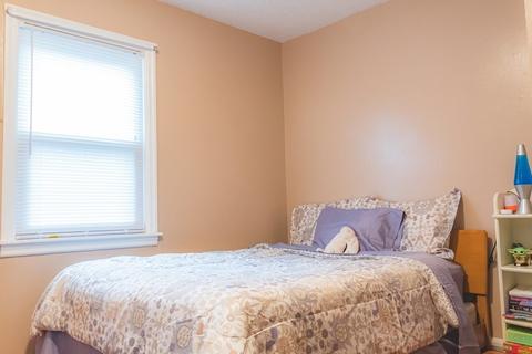 24 Price St, Springfield, MA 01104 photo 16