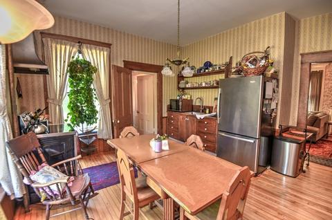 105 Centre St, Danvers, MA 01923 photo 4